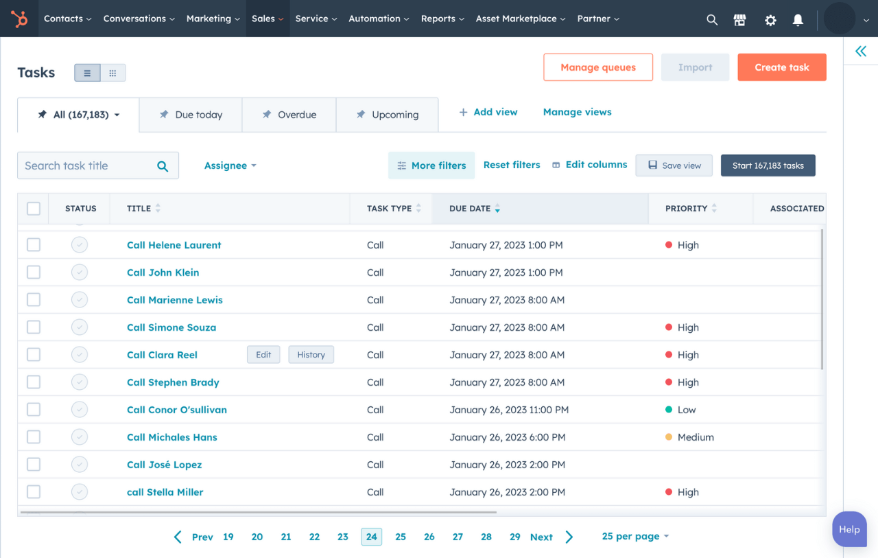 HubSpotのコール トラッキング ツールのセールスコールのタスクリストと期日の表示画面